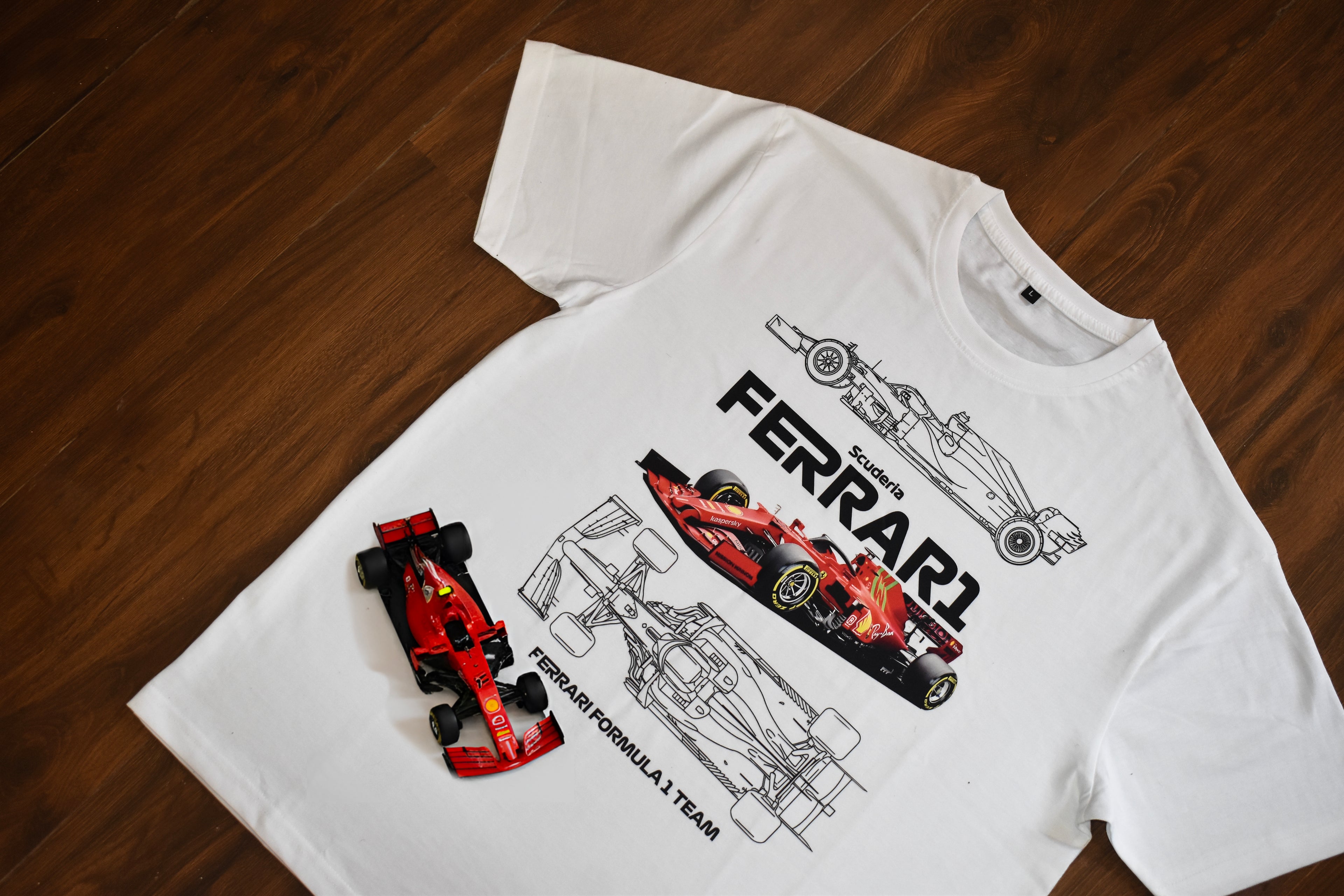 Half Sleeve T-shirt - Ferrari - White